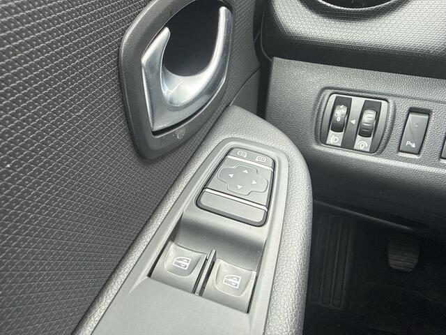 Renault CLIO 0.9 TCe Life - Airco | PDC | All Season