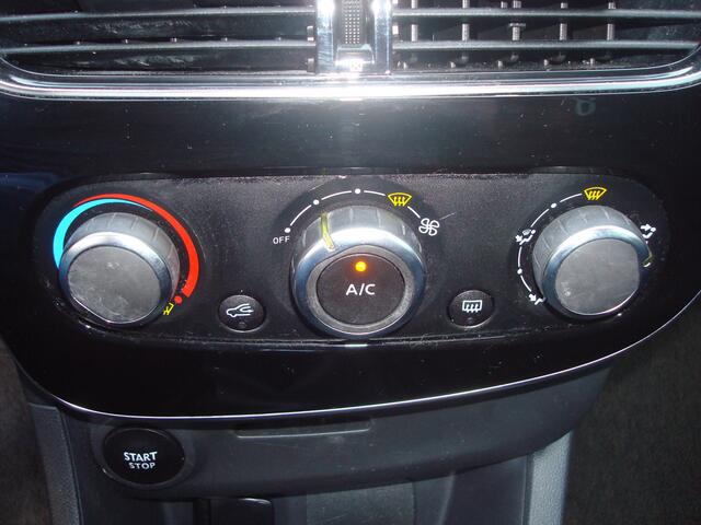 Renault CLIO 0.9 TCe Limited AIRCO