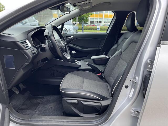Renault CLIO 1.0 TCe Intens 100pk | Navigatie | Pack Style | Trekhaak Afneembaar