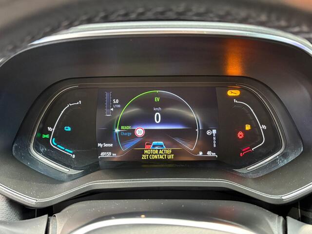 Renault CLIO 1.6 E-Tech Hybrid 140 Intens | 360 Camera | Navigatie | Blindspot detectie |