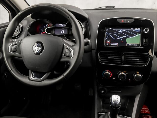 Renault CLIO Estate 0.9 TCe Sport (NAVIGATIE, CRUISE, PARKEERSENSOREN, GETINT GLAS, SPORTSTOELEN, BASS REFLEX, LM VELGEN, NIEUWSTAAT)