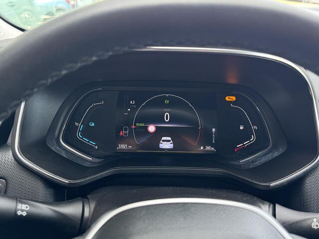 Renault CLIO 1.6 E-Tech Hybrid 140 Zen PARKEERCAMERA | ECC | VELGEN | ZUINIG