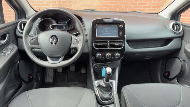 Renault CLIO 0.9 TCe Limited Airco Navigatie Nieuwe banden Nieuwe remmen