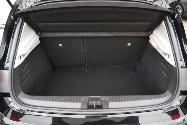 Renault CLIO 1.0 TCe 90 Evolution | NAP | Garantie | 16 inch LMV LED Navigatie Carplay Android Getint Glas Airco Cruise Control Rijstrooksensor Parkeersensor