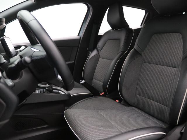 Renault CLIO TCe 100pk Intens Navigatiesysteem