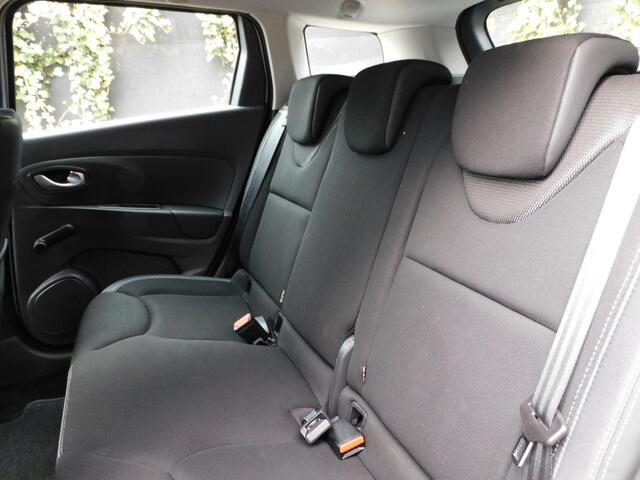 Renault CLIO Estate 0.9 TCe Zen TOPSTAAT! DEALER ONDERHOUDEN! 4 SEIZOENENBANDEN! NAVI! CRUISE! AIRCO! PARKEERSENSOREN!