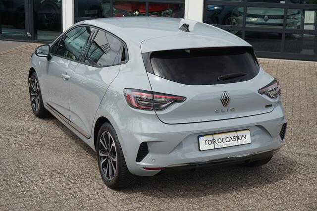 Renault CLIO 1.6 E-Tech Full Hybrid 145 Techno