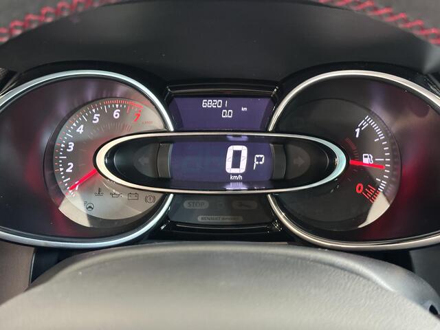 Renault CLIO 1.6 Turbo R.S. Trophy UNIEK! | ACHTERUITRIJCAMERA | STOELVERWARMING | AKRAPOVIC UITLAATSYSTEEM | BOSE AUDIOSYSTEEM |
