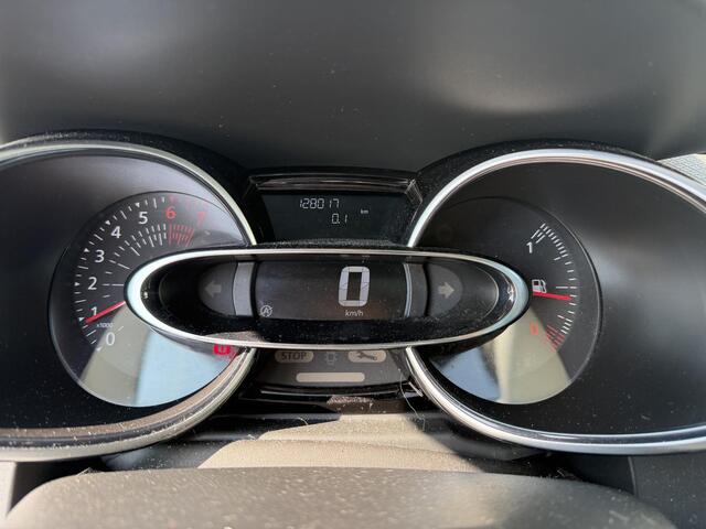 Renault CLIO 1.2 TCe Intens | GT-Line | Lichtmetalen velgen 17'' | Stoelverwarming | Cruise Control | Climate Control | Keyless