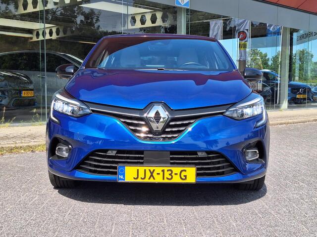 Renault CLIO 1.6 E-Tech Hybrid 140 Initiale Paris | HEV | Leder | Blindspot | 360 Cam | stuur/stoel verwarming |