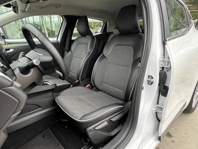 Renault CLIO 1.0 TCe Intens / Camera / Navigatie / Climate / Cruise / Parkeerhulp V+A /
