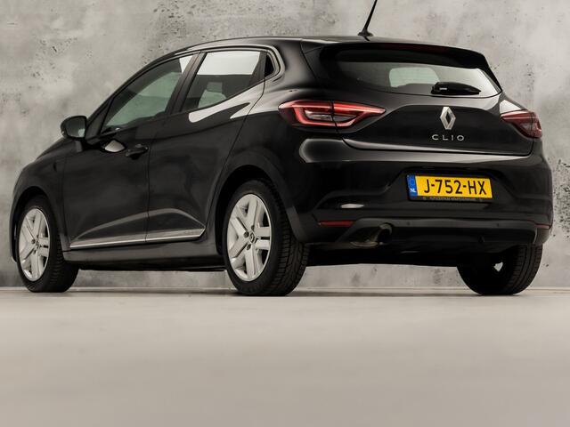 Renault CLIO 1.0 TCe Sport (APPLE CARPLAY, GROOT NAVI, PARKEERSENSOREN, LM VELGEN, SPORTSTOELEN, CRUISE, LANE ASSIST, NIEUWSTAAT)