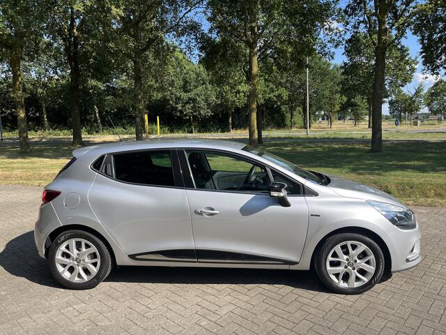 Renault CLIO 0.9 TCe Limited | AIRCO | BT | CRUISE | KEYLESS | NAVI | PDC ACHTER | TREKHAAK