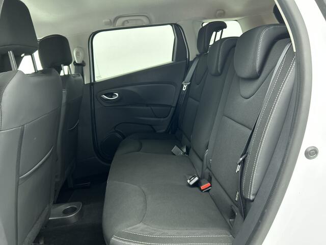 Renault CLIO Estate 0.9 TCe Limited 90PK / Pdc. / Airco / Navigatie / Radio multimedia / Apk 06-2028