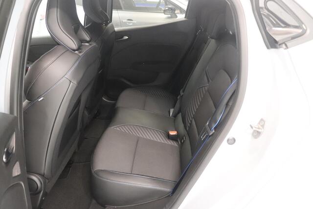 Renault CLIO 1.6 E-Tech Full Hybrid 145 esprit Alpine | Adaptieve cruise | Sportstoelen | Camera | 9,3"Navigatie | LED |