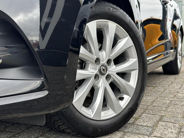 Renault CLIO TCe 100 Zen l TREKHAAK l Parkeersensoren l Vierseizoenenbanden