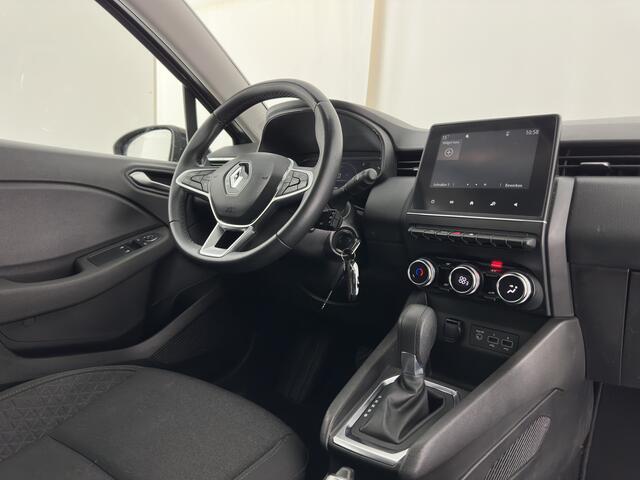 Renault CLIO 1.6 E-Tech Hybrid 145 Equilibre (INCL.BTW) Aut. *FULL-LED | COMFORT-SEATS | CARPLAY | KEYLESS | DAB+ | ECC | PDC | CRUISE | TOWBAR*