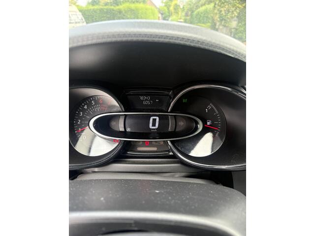 Renault CLIO Estate 0.9 TCe Life Hele nette en complete Clio met weinig km