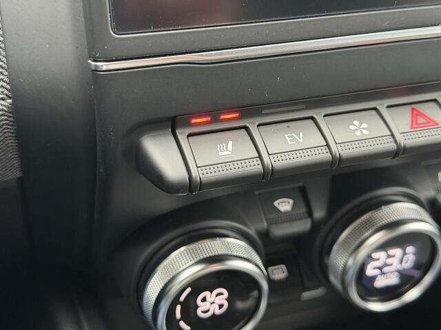 Renault CLIO 1.6 E-Tech Full Hybrid 145 techno / Fabrieksgarantie tot 04-2027 / 360 Graden Camera / Stoel & Stuurverwarming / All Season Banden / Navigatie / Apple Carplay & Android Auto /