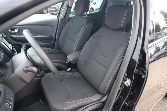 Renault CLIO 0.9 TCe Limited Navigatie Bluetooth 16 inch LMV Airco Cruise Control Donkere Ramen