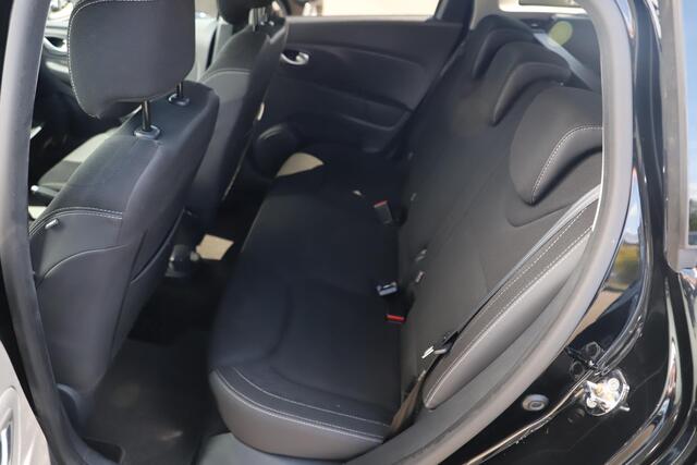 Renault CLIO Estate 0.9 TCe Limited Navigatie Bluetooth Airco Cruise Control Donkere Ramen