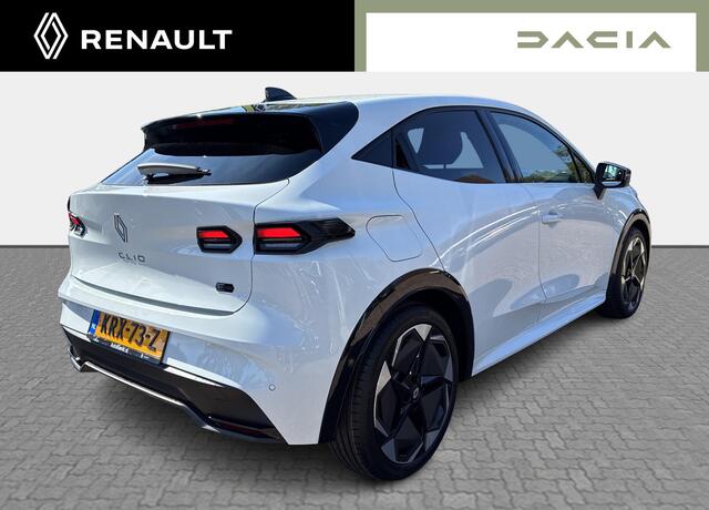 Renault CLIO 1.8 Hybrid 160 techno - pack première met verwarmbare en verstelbare stoelen