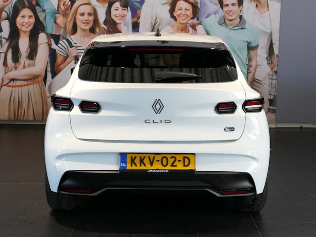 Renault CLIO 1.8 Hybrid 160 techno *Vraag naar beschikbaarheid* - 18" LMV - Parkeerassistent - 360 camera - Allseasons