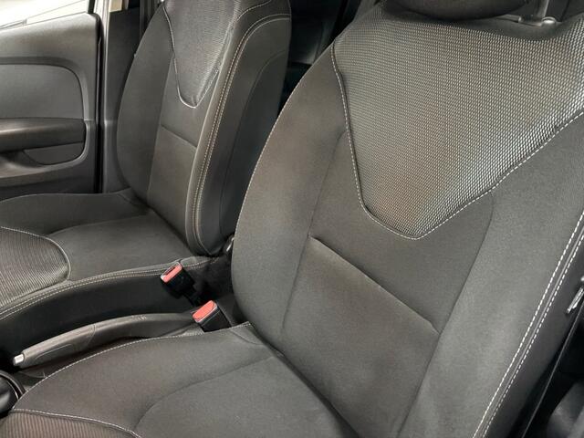 Renault CLIO TCE Navigatie Airco Multimedia USB PDC Cruise