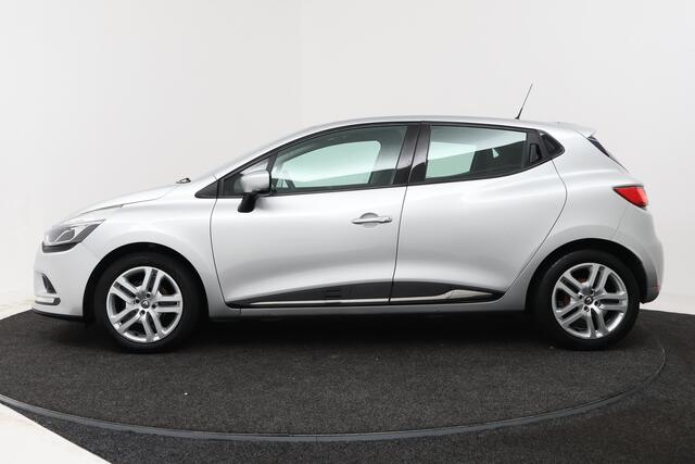 Renault CLIO 0.9 TCe Zen (STOELVERWARMING, NAVIGATIE, MULTIMEDIA, LED, STUURBEDIENING)