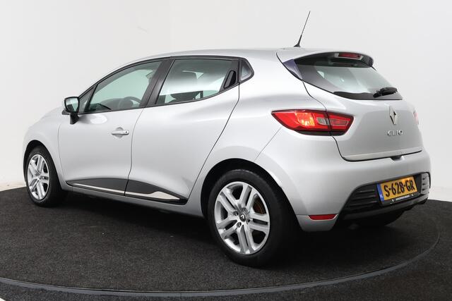 Renault CLIO 0.9 TCe Zen (STOELVERWARMING, NAVIGATIE, MULTIMEDIA, LED, STUURBEDIENING)