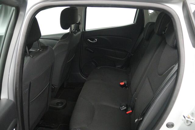 Renault CLIO 0.9 TCe Zen (STOELVERWARMING, NAVIGATIE, MULTIMEDIA, LED, STUURBEDIENING)