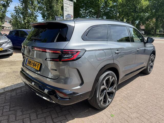 Renault ESPACE E-Tech full hybrid 200 Iconic Alpine 7P