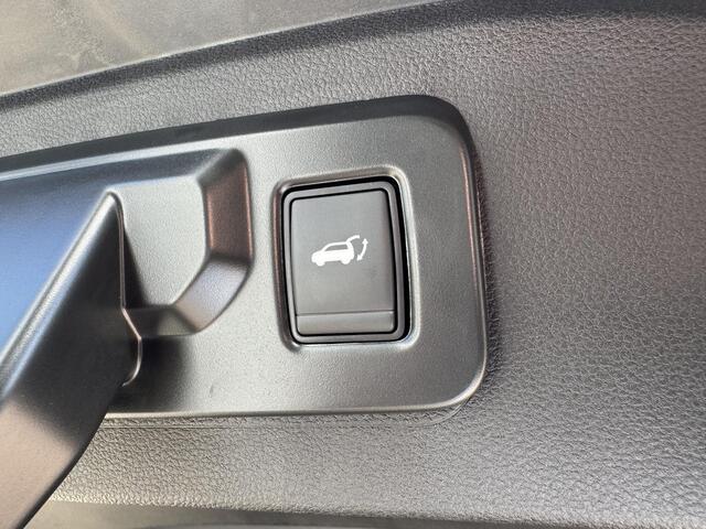 Renault ESPACE E-Tech full hybrid 200 Iconic Alpine 7P