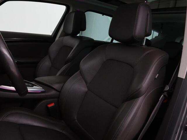 Renault ESPACE 1.6 TCe Dynamique 7p. | Panoramadak | Stoel & Stuurverwarming | Sfeerverlichting | Full LED | 7-persoons | Climate control