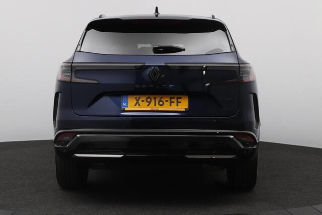 Renault ESPACE E-Tech full hybrid 200 esprit Alpine 5p.