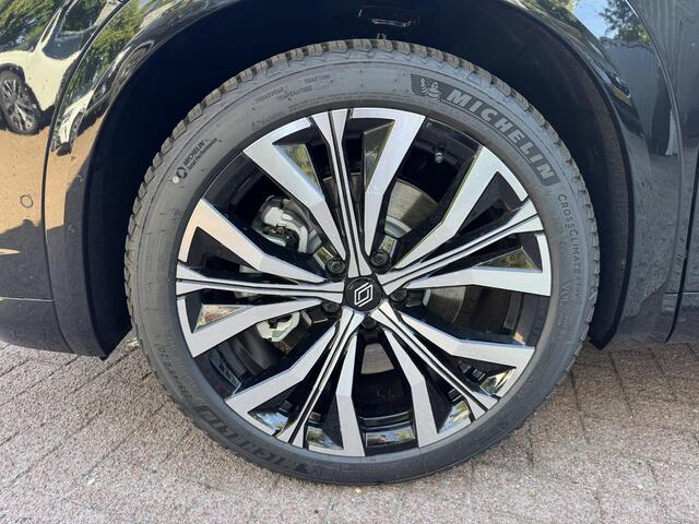 Renault ESPACE E-Tech 200 iconic 7P+Pack Light&Sound&Vision!!