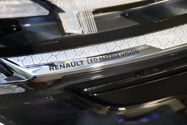 Renault ESPACE E-Tech full hybrid 200 iconic 7persoons