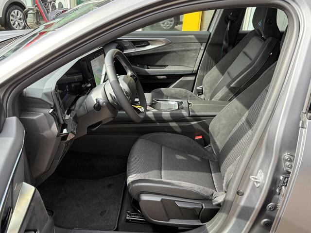 Renault ESPACE E-Tech full hybrid 200 esprit Alpine 7p. | NAP | Pack Harman Kardon | Pack Advanced Drive Assist | Panorama dak |