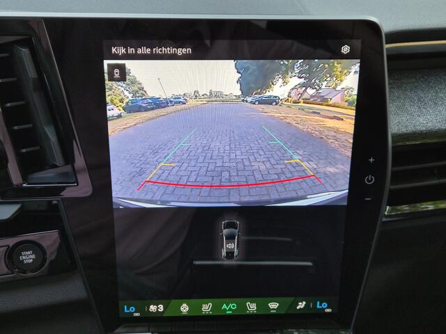 Renault ESPACE E-Tech full hybrid 200 techno 7p. / Fabrieksgarantie tot 10-2027 / All season banden / Trekgewicht 1500 kg / Elektrische achterklep / Achteruitrijcamera / Stuur- Stoel & Voorruitverwarming / Stoel met massage functie / Adaptief cruise control / Apple Carp