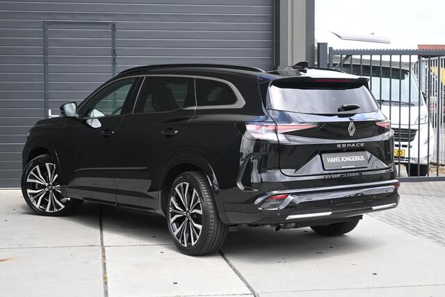 Renault ESPACE E-Tech full hybrid 200 iconic 7 PERSOONS | FULL OPTION | SOLAR-BAY | HARMAN/KARDON | STUUR/STOELVERWARMING | HEAD-UP | ADAPT. CRUISE CONTROL | ALL-SEASONBANDEN | LEDER | APPLECARPLAY/ANDROIDAUTO | CLIMATE CONTROL | PDC | LMV