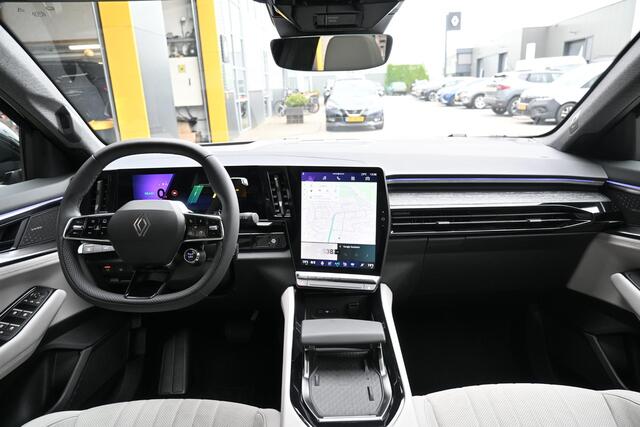 Renault ESPACE E-Tech full hybrid 200 iconic 7 PERSOONS | FULL OPTION | SOLAR-BAY | HARMAN/KARDON | STUUR/STOELVERWARMING | HEAD-UP | ADAPT. CRUISE CONTROL | ALL-SEASONBANDEN | LEDER | APPLECARPLAY/ANDROIDAUTO | CLIMATE CONTROL | PDC | LMV