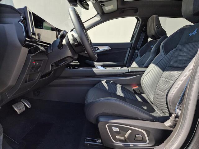 Renault ESPACE E-Tech full hybrid 200 esprit Alpine 7p. / Facelift / Fabrieksgarantie tot 09-2027 / All season banden / panoramadak var. transparantie / Trekgewicht 1500 kg / Rondomzicht camera / Elektrische achterklep / Head Up Display / Stuur- Stoel & Voorruit verwarming /