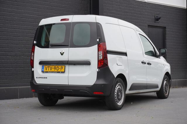 Renault EXPRESS 1.5 dCi EURO 6 - Airco - Navi - Cruise - ¤ 13.950,- Excl.