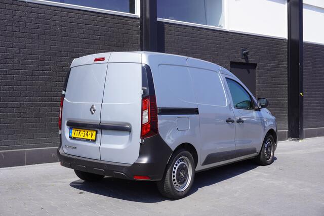Renault EXPRESS 1.5 dCi EURO 6 - Airco - Navi - Cruise - ¤ 12.900,- Excl.