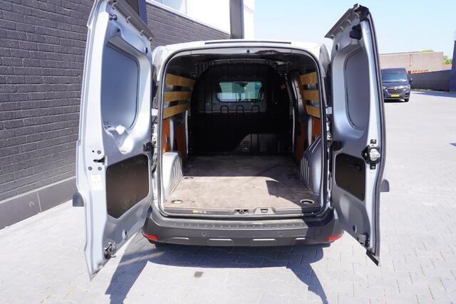 Renault EXPRESS 1.5 dCi EURO 6 - Airco - Navi - Cruise - ¤ 12.900,- Excl.