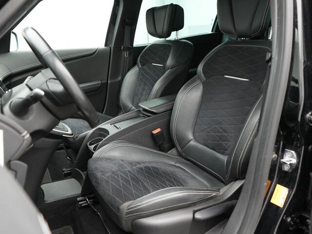 Renault GRAND SCENIC TCe 160PK BLACK EDITION / PANORAMADAK / CAMERA