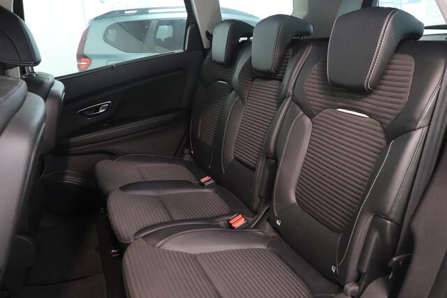 Renault GRAND SCENIC 1.2 TCe Intens | Camera | Trekhaak | Navigatie | Head up display | Climatronic |