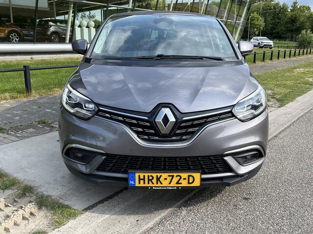 Renault GRAND SCENIC 1.3 TCe 141 PK / Intens 7-persoons / Apple Carplay - Android Auto / PDC V+A / Keyless / 20'' LMV / 2e Pinksterdag Open 09.00 - 17.00 uur
