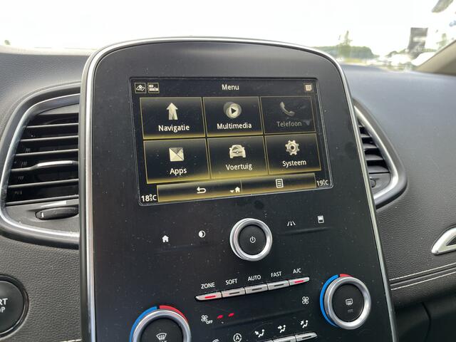 Renault GRAND SCENIC 1.3 TCe 141 PK / Intens 7-persoons / Apple Carplay - Android Auto / PDC V+A / Keyless / 20'' LMV / 2e Pinksterdag Open 09.00 - 17.00 uur