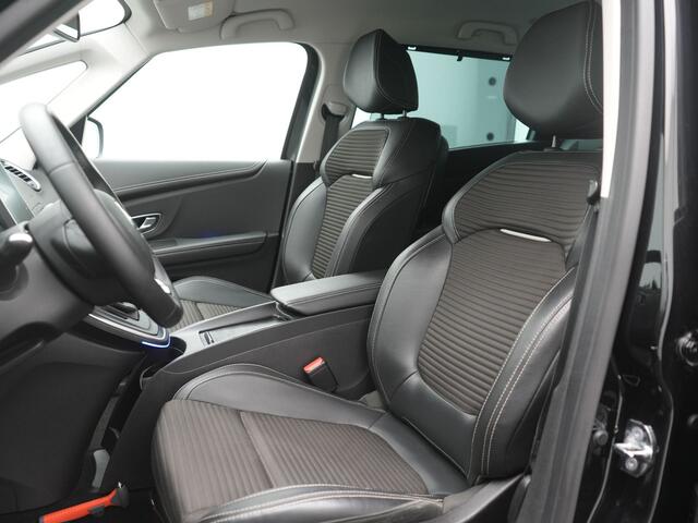 Renault GRAND SCENIC TCe 140 Intens - RIJKLAARPRIJS - Automaat - Achteruitrijcamera - 5-persoons